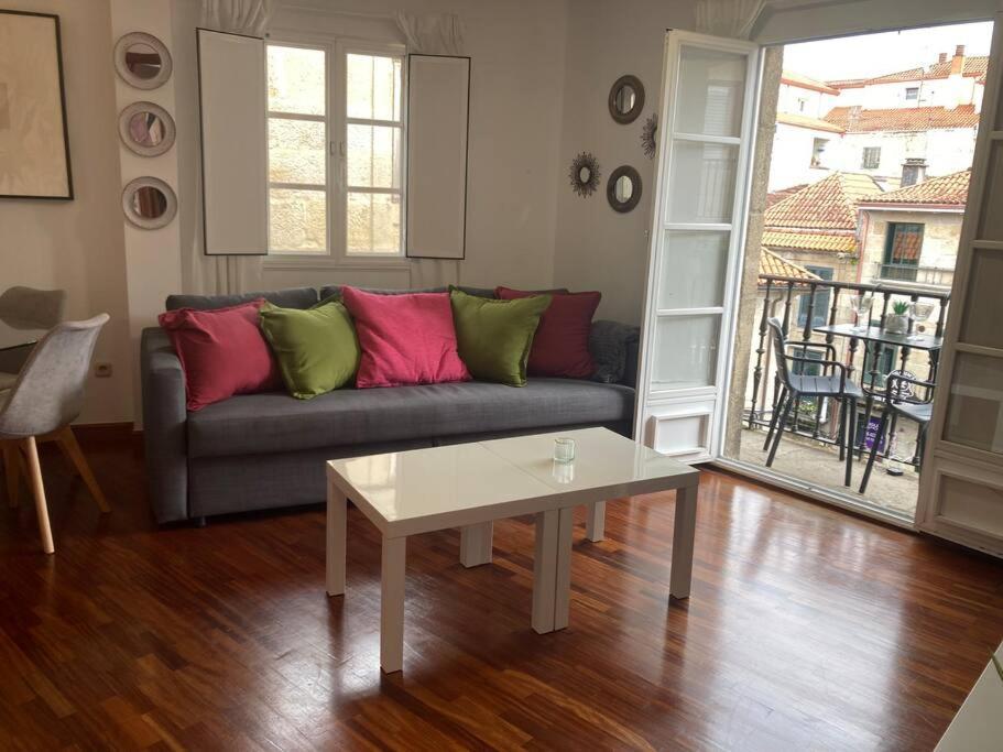 Hyp - A Casa Do Correo Vello - O Balcon Apartment Pontevedra Ngoại thất bức ảnh